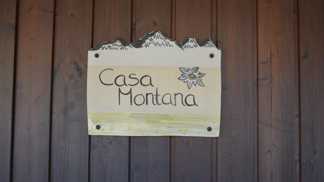 CASA MONTANA CASA MONTANA